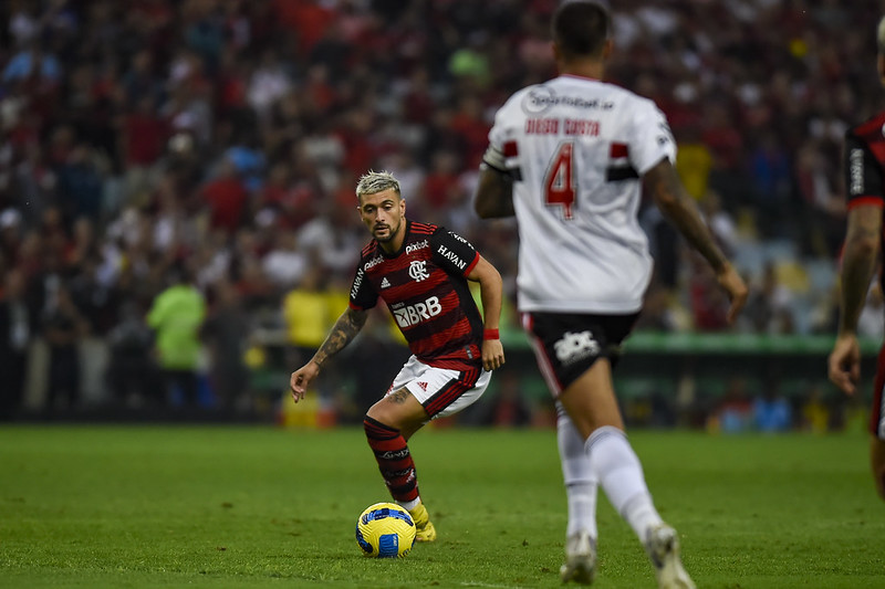 Escalação do Flamengo: Veja provável time titular contra o Corinthians na  Libertadores