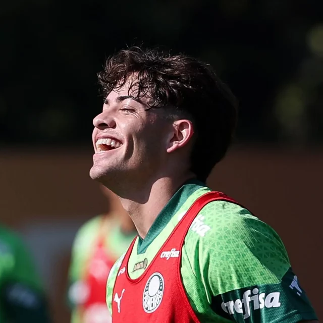 Augustin Giay durante treino do Palmeiras (Foto: Reprodução/Palmeiras)