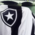 Wendel, Thiago Almada, Luiz Henrique, Santiago Rodríguez, Jair, Matheus Martins, Artur: Botafogo gan...