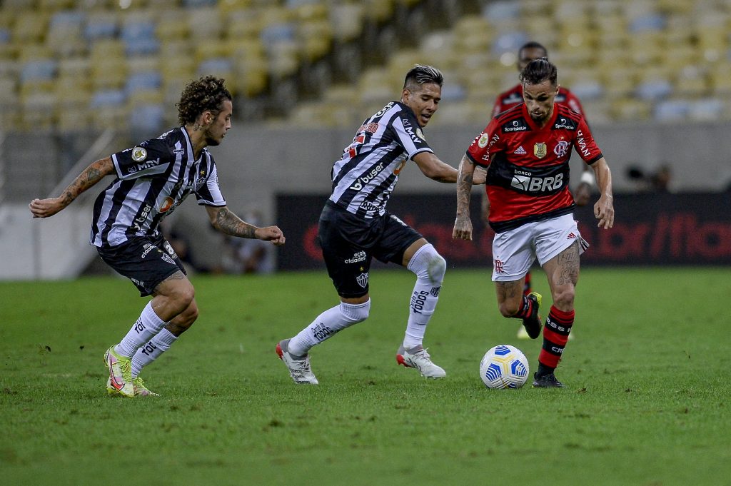 Relacionados do Flamengo: titulares ficam fora até do banco para a partida  contra o Atlético-MG, flamengo