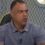 Denílson manda aviso à torcida do Santos sobre Neymar