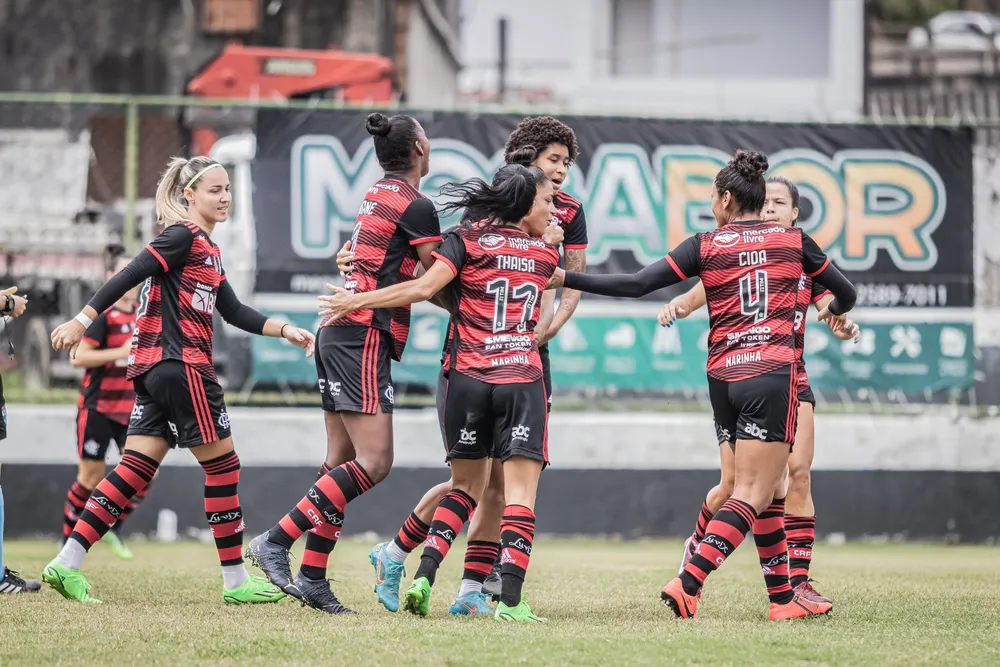 Flamengo e Paraguai se enfrentam hoje pelo Brasil Ladies Cup: onde  assistir, horário e prováveis escalações do jogo