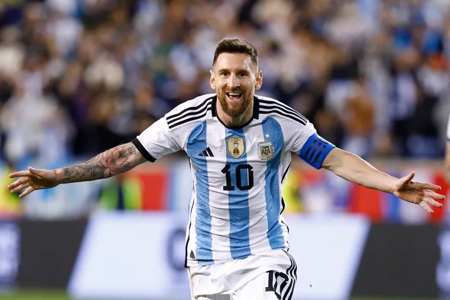 Messi no Corinthians viraliza nas redes sociais